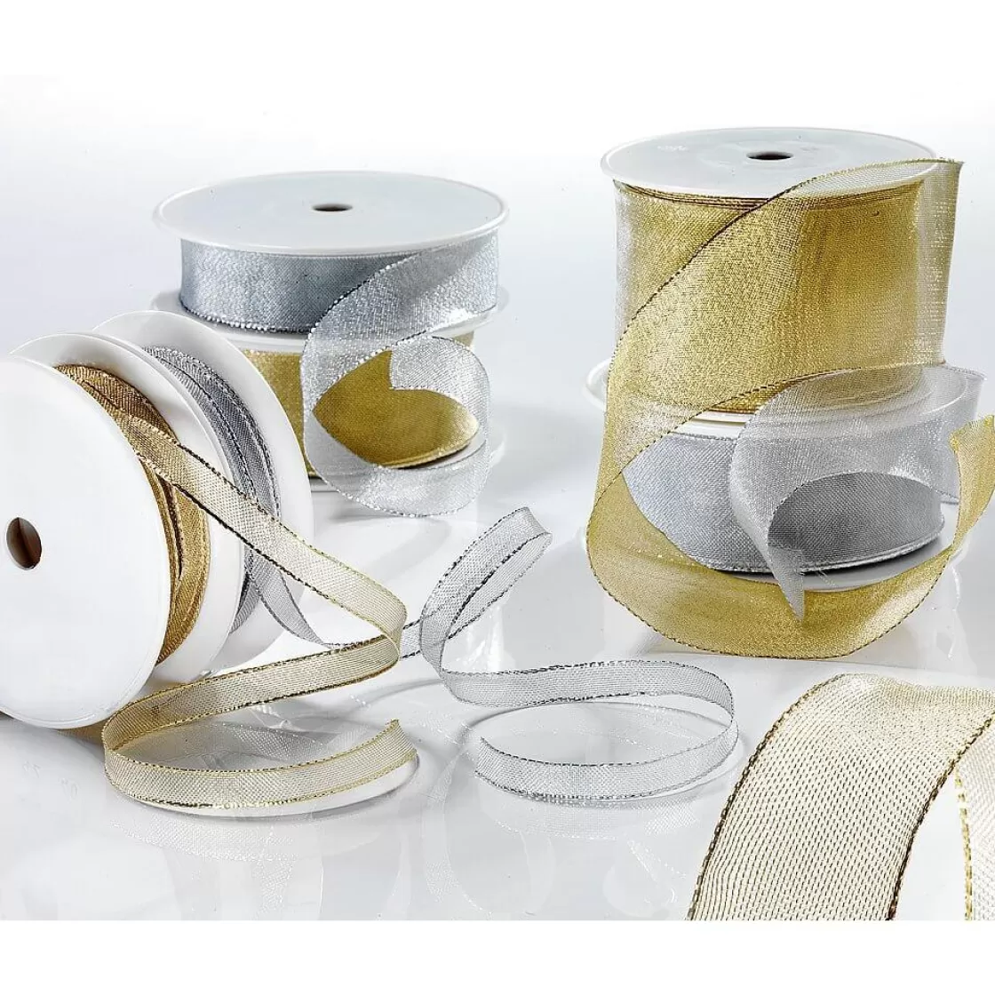 Cintas De Regalo>DecoWoerner Cinta De Regalo, Color Plateado, Anchura 40 Mm plata