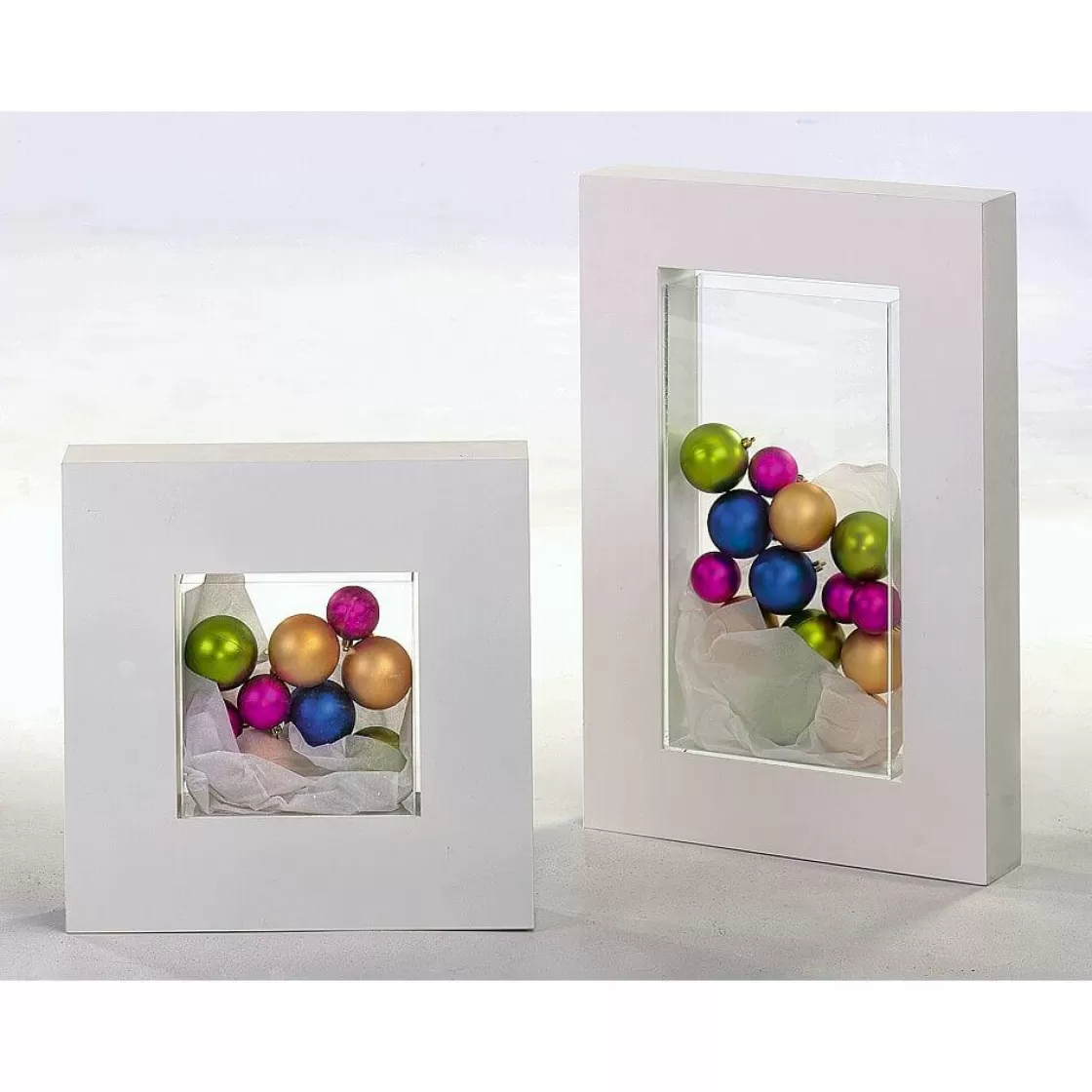 Bolas De Navidad>DecoWoerner Estera, Bolas De Plástico Claro, 6 Cm Ø - 24 Piezas verde