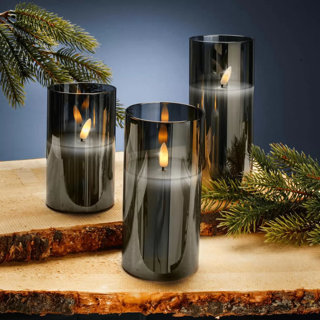 Luz Decorativa>DecoWoerner Set De Velas De Cera LED En Vidrio 3 Piezas Humo 7,5 Cm Ø 17,50 Cm Gris